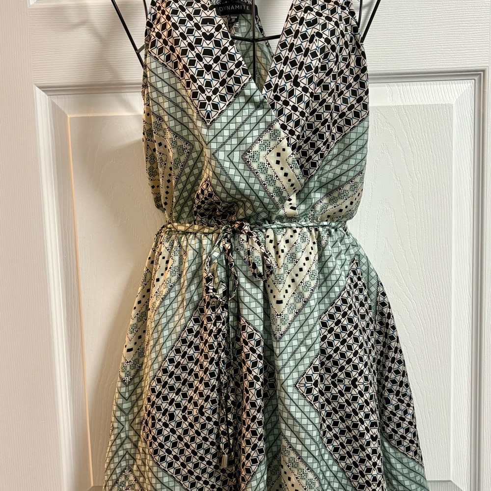 Dynamite Geometric Green and Black Mini Dress